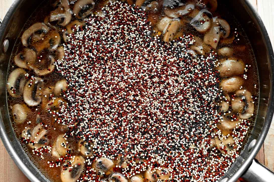 Chicken quinoa with mushrooms
