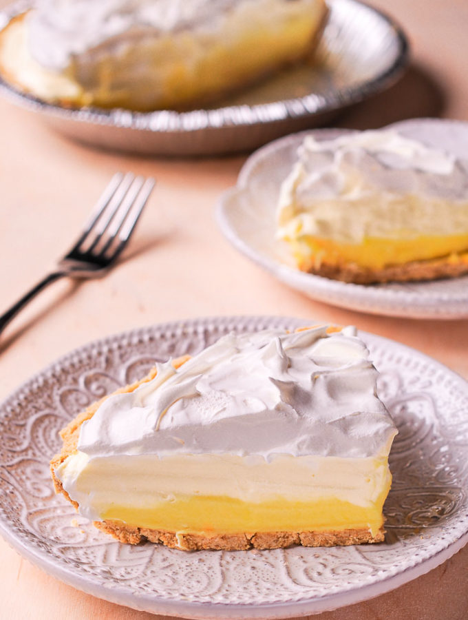 No Bake Lemon Cream Pie