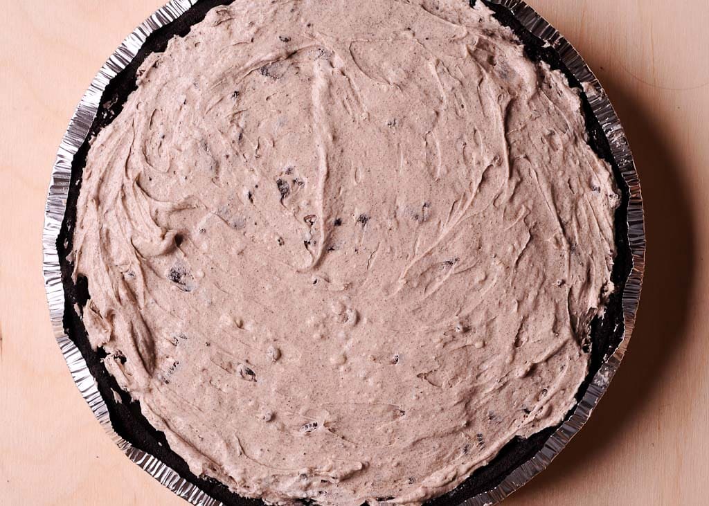 No Bake Oreo Cheesecake Cream Pie
