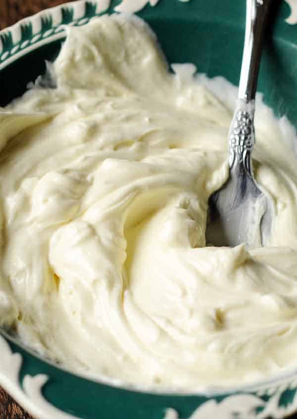 How to soften cream cheese quickly in the microwave -