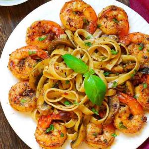 Pesto Shrimp Fettuccine in White Wine Sauce