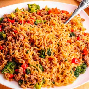 Beef ramen noodles stir fry