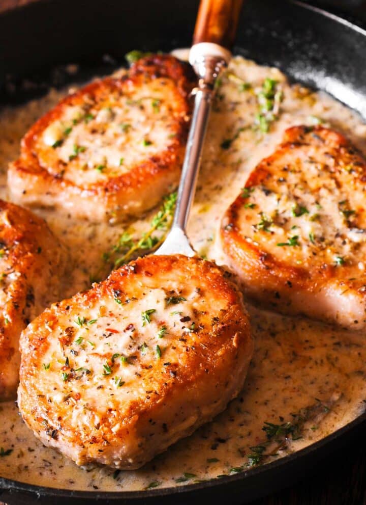 Pork Chops in Creamy White Wine Sauce