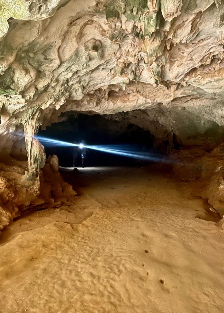 Guadirkiri cave Aruba
