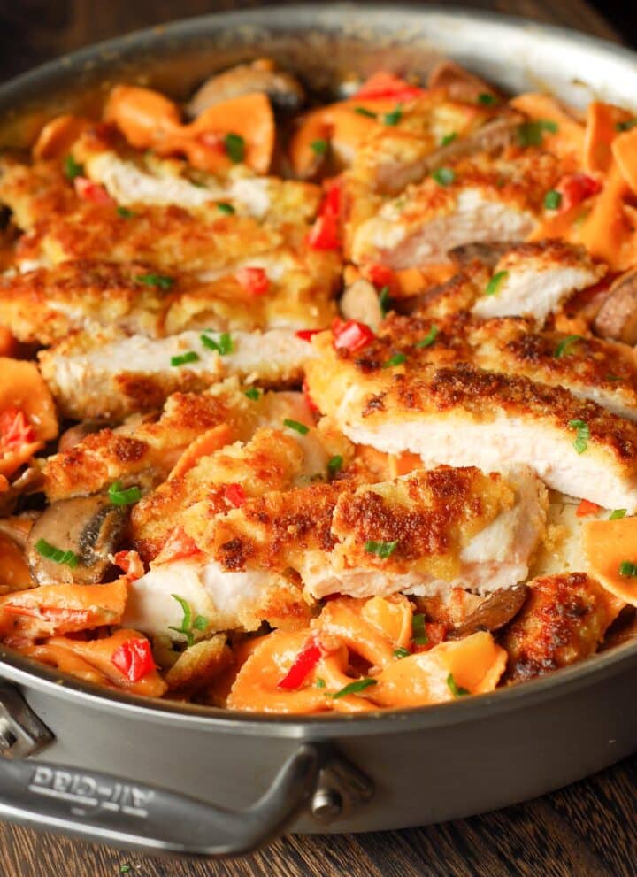 Louisiana Chicken Pasta in a skillet