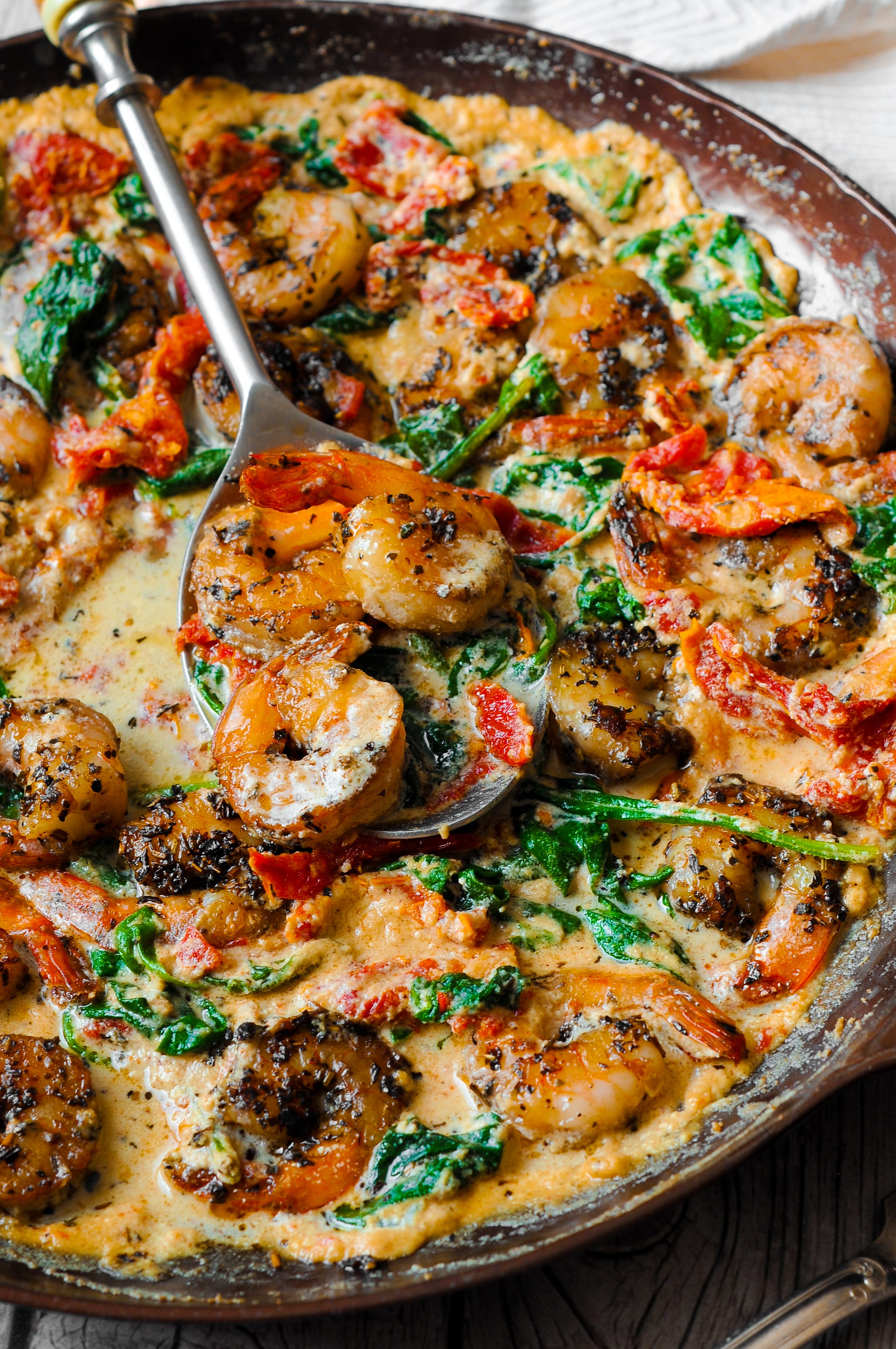 creamy shrimp with spinach and sun-dried tomatoes