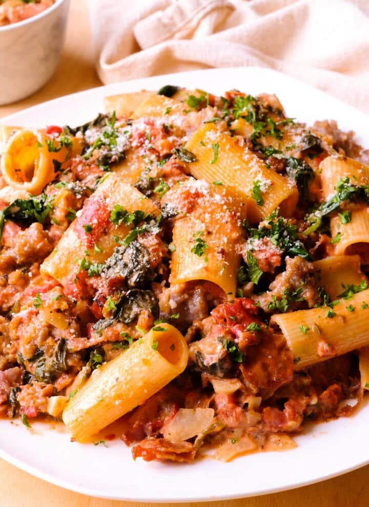 Italian-sausage-and-spinach-rigatoni pasta