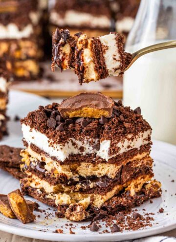 No Bake Chocolate Peanut Butter Cake