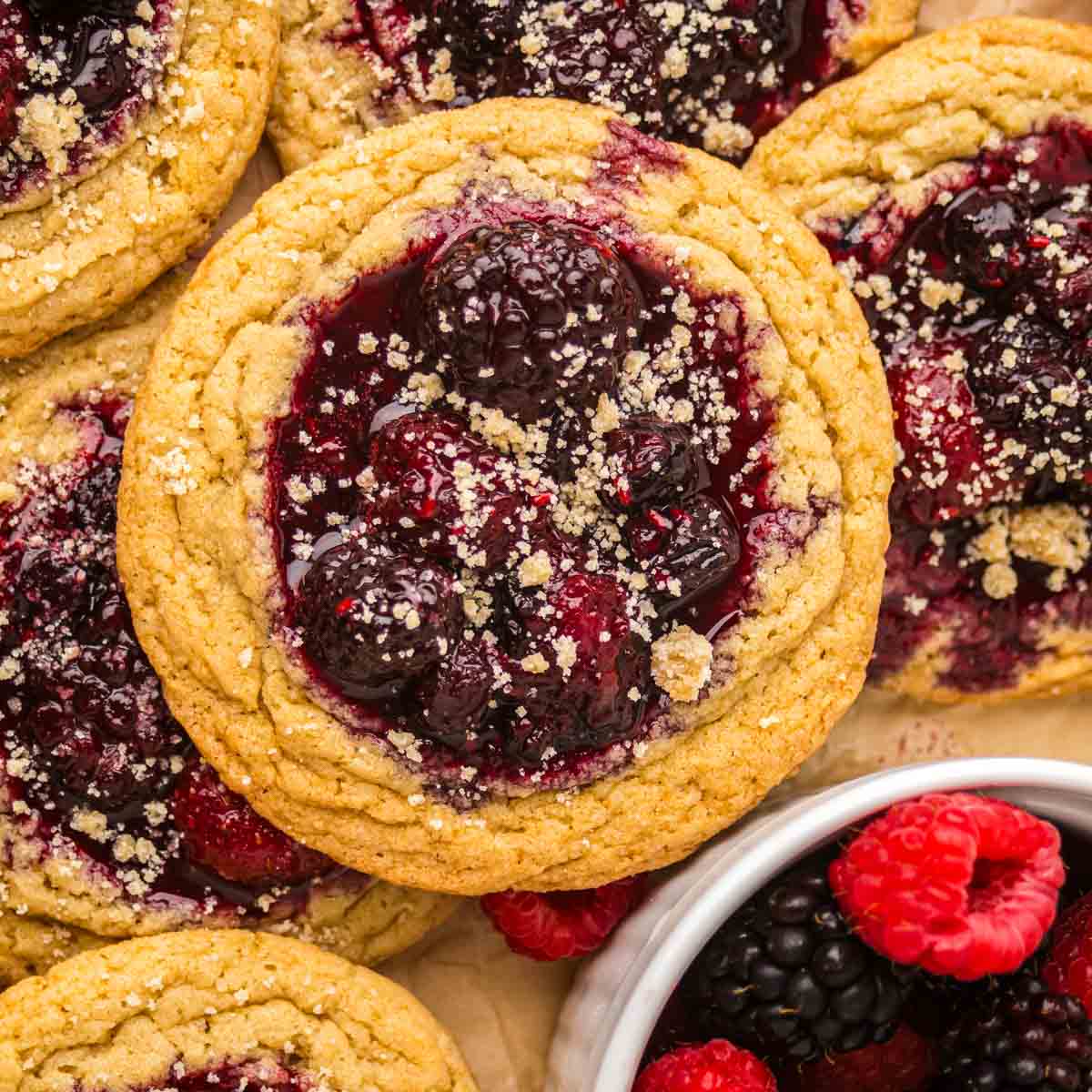berry cobbler cookie