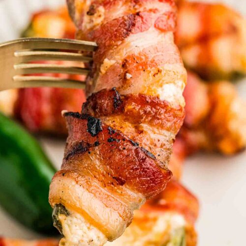 Bacon wrapped jalapeño poppers