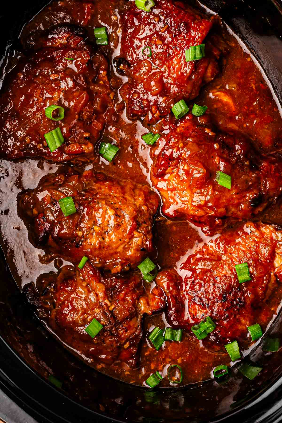 slow cooker chicken thighs with apricot glaze