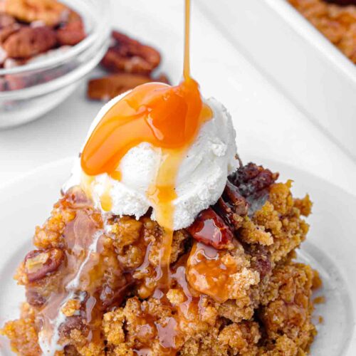 pecan pie dump cake