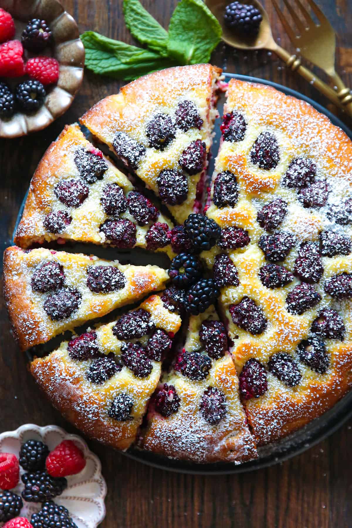 easy blackberry cake