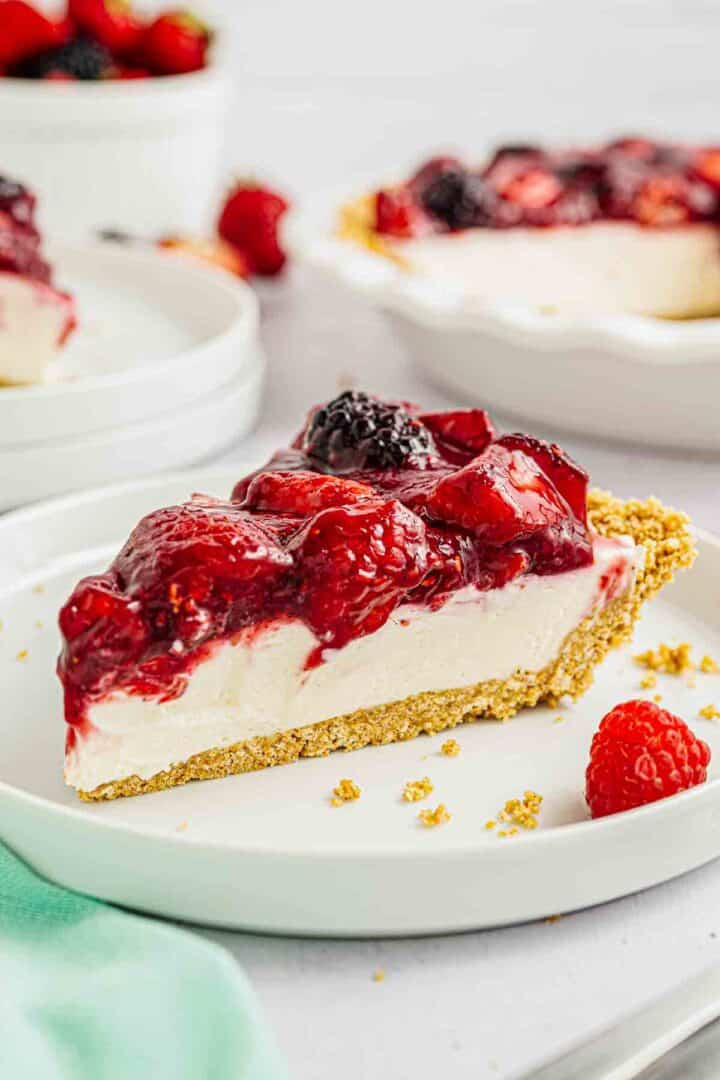 no bake berry pie with fresh raspberry blackberry strawberry topping