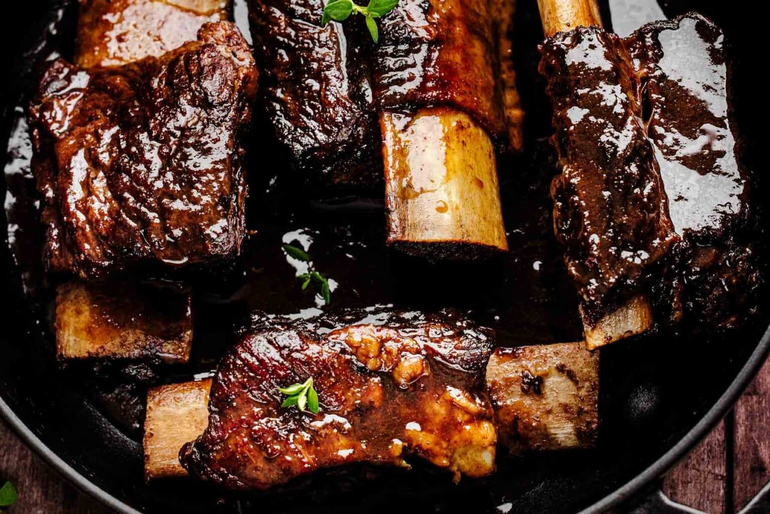 Short Rib Cuts Explained: English, Flanken, Bone-In, Boneless