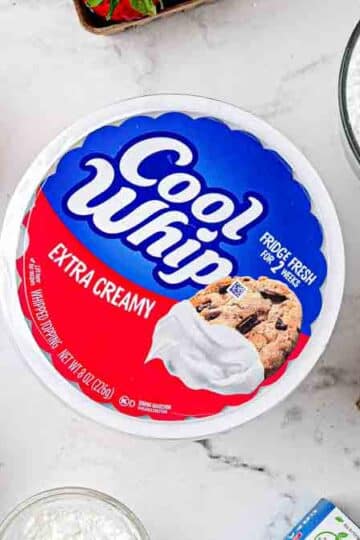 Cool Whip and Whipped Cream Look the Same — But They Are Completely Different Products